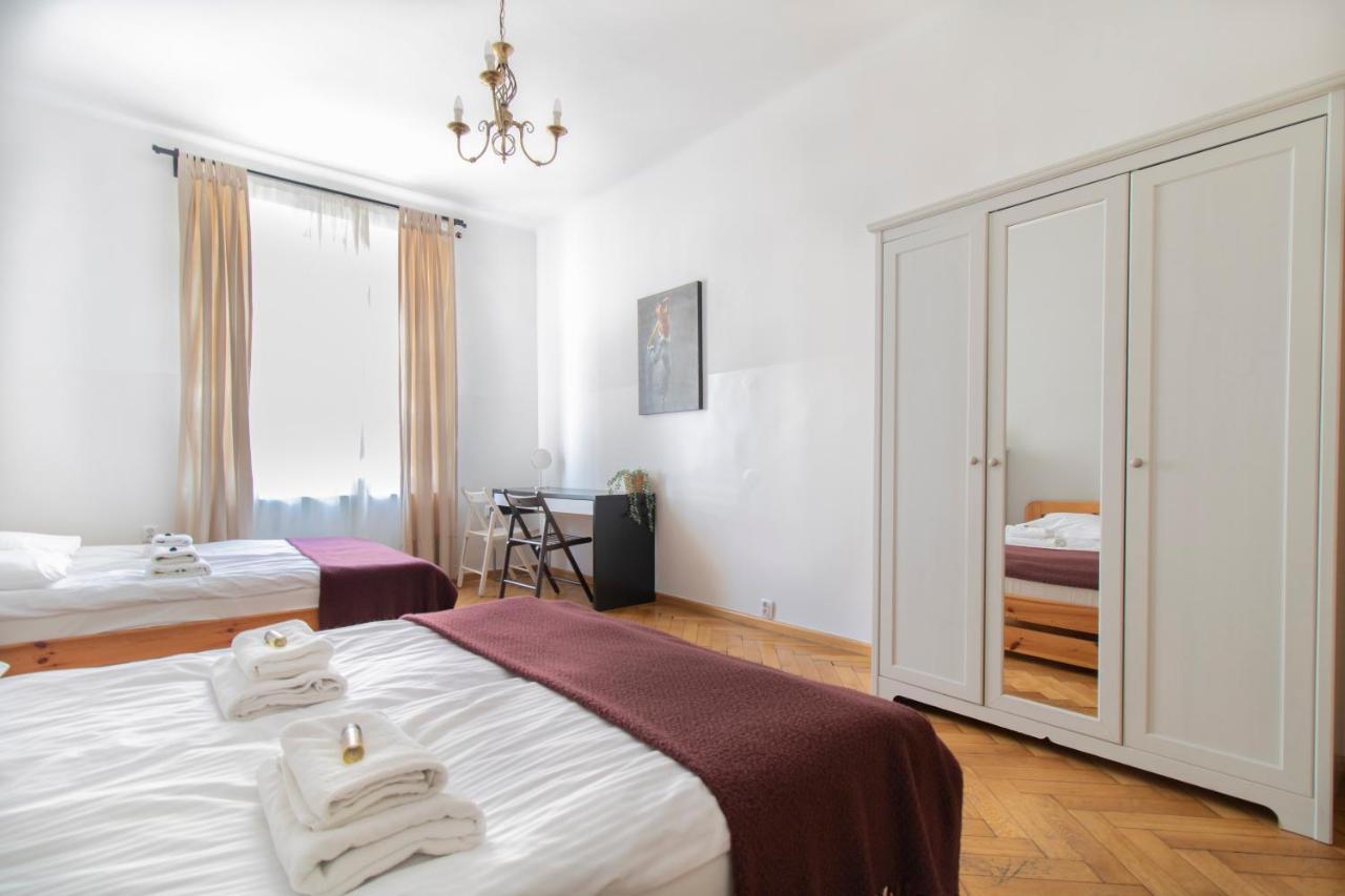Spacious Apartments Zyblikiewicza Street Krakow Bagian luar foto