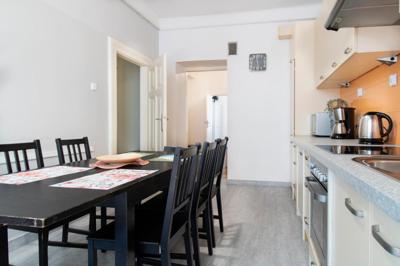 Spacious Apartments Zyblikiewicza Street Krakow Bagian luar foto