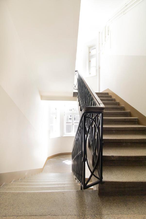 Spacious Apartments Zyblikiewicza Street Krakow Bagian luar foto
