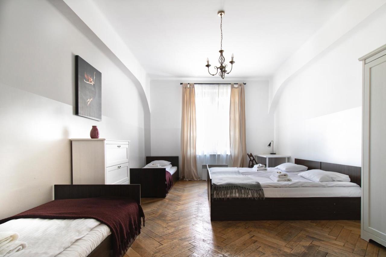 Spacious Apartments Zyblikiewicza Street Krakow Bagian luar foto